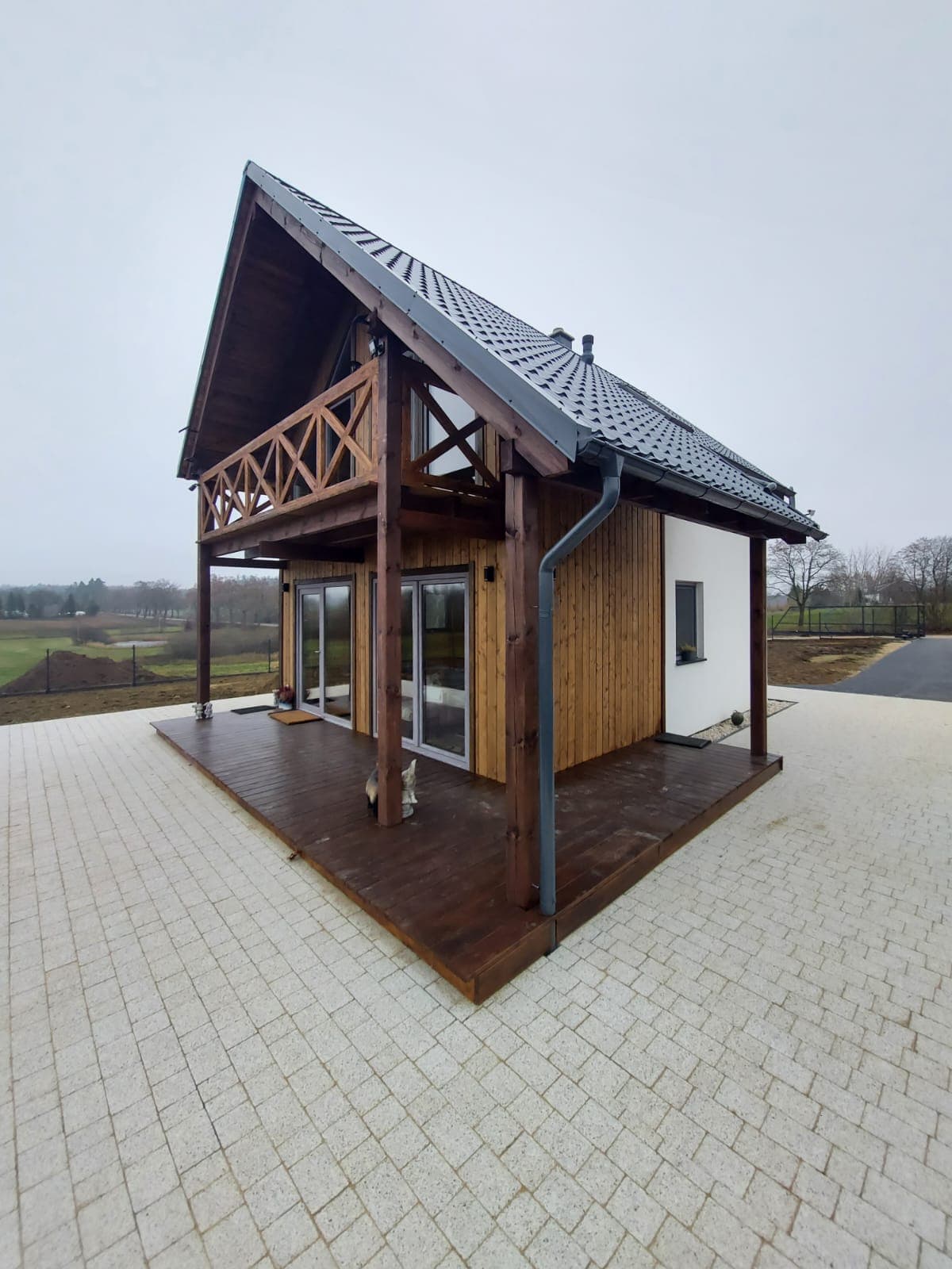 Dom szkieletowy, Sierakowice, 2023
